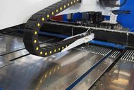 Βαριά μηχανική CNC Punching πυργίσκων πιέζοντας μηχανή τρυπών μηχανών 50Ton