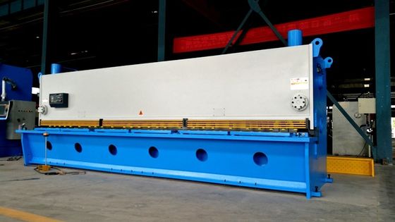 ηλεκτρική κοπή 6000mm μηχανών κουράς 12mm CNC υδραυλική