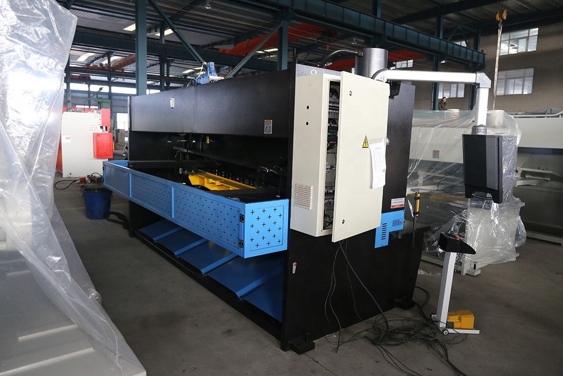 υδραυλική κουρεύοντας μηχανή 3200mm CNC για τη σερβο μηχανή ανοξείδωτου E21S DA360